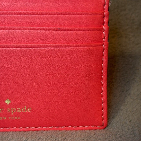 ♠️KATE SPADE♠️Flamingo(Pink/Salmon)Wellesley Graham Cardholder/EUC - Picture 5 of 7